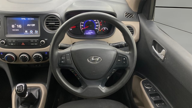 View Hyundai Grand i10 Image 20 Used Hyundai Grand i10 Image 20