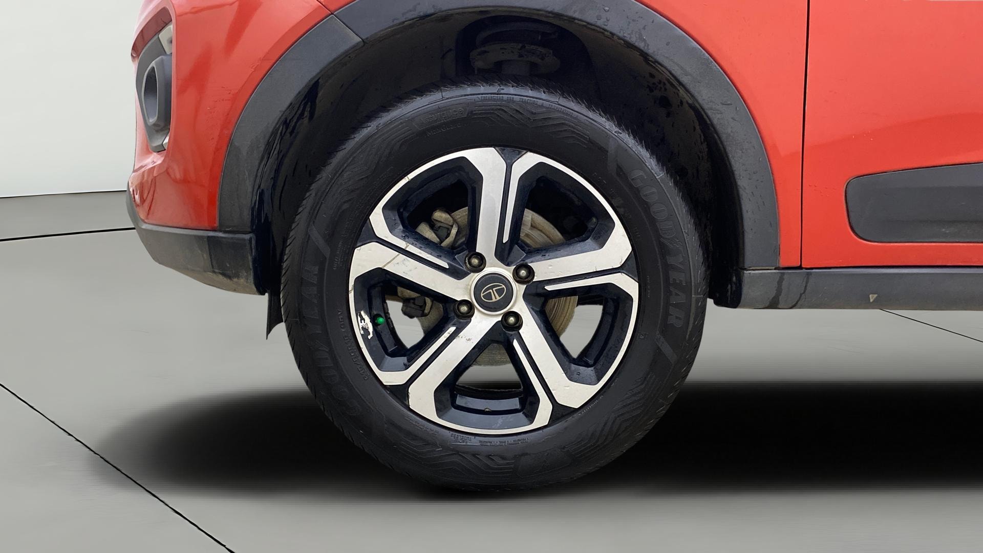 View 2024 Tata Nexon Revotron XE Image 36 Used 2024 Tata Nexon Revotron XE Image 36