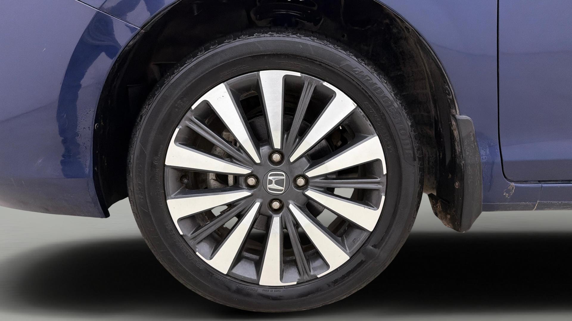 View 2023 Honda City ZX CVT Image 35 Used 2023 Honda City ZX CVT Image 35