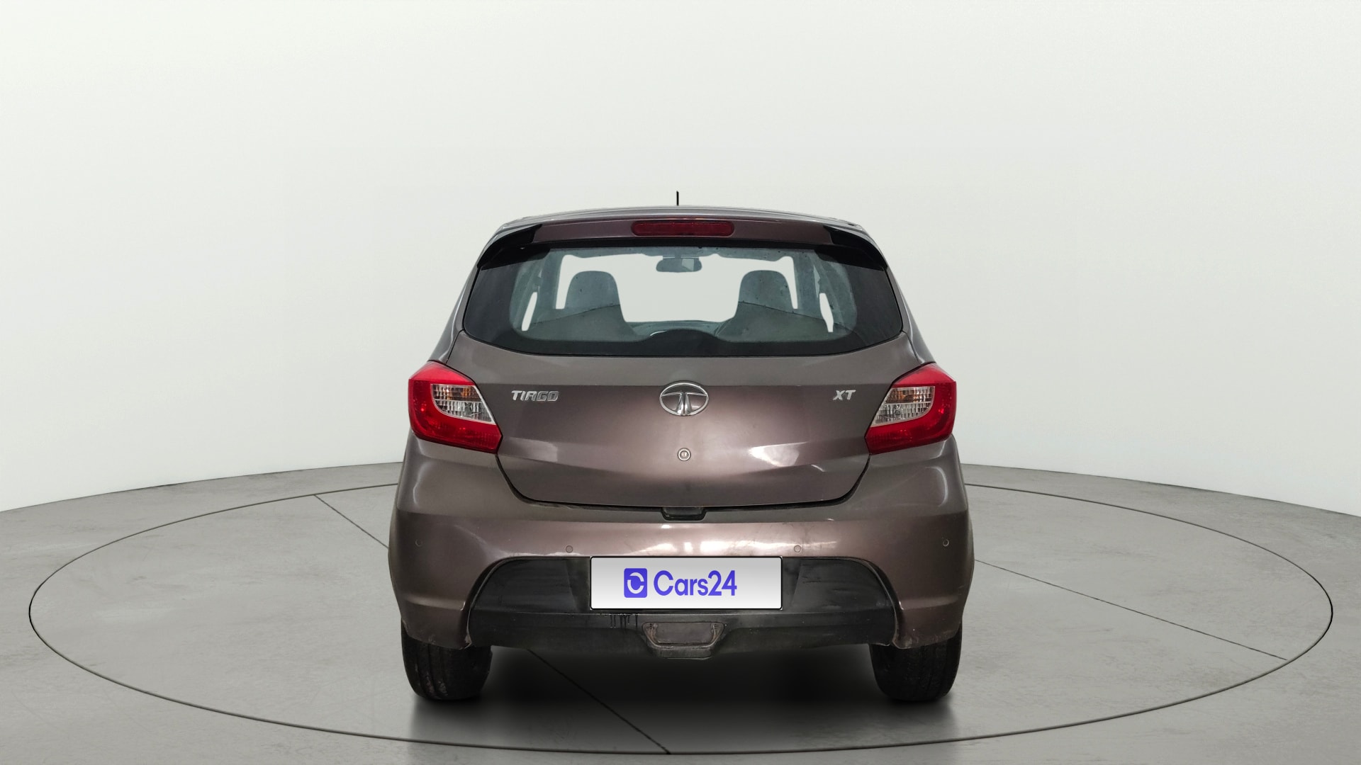 View 2016 Tata Tiago Revotorq XB Image 38 Used 2016 Tata Tiago Revotorq XB Image 38