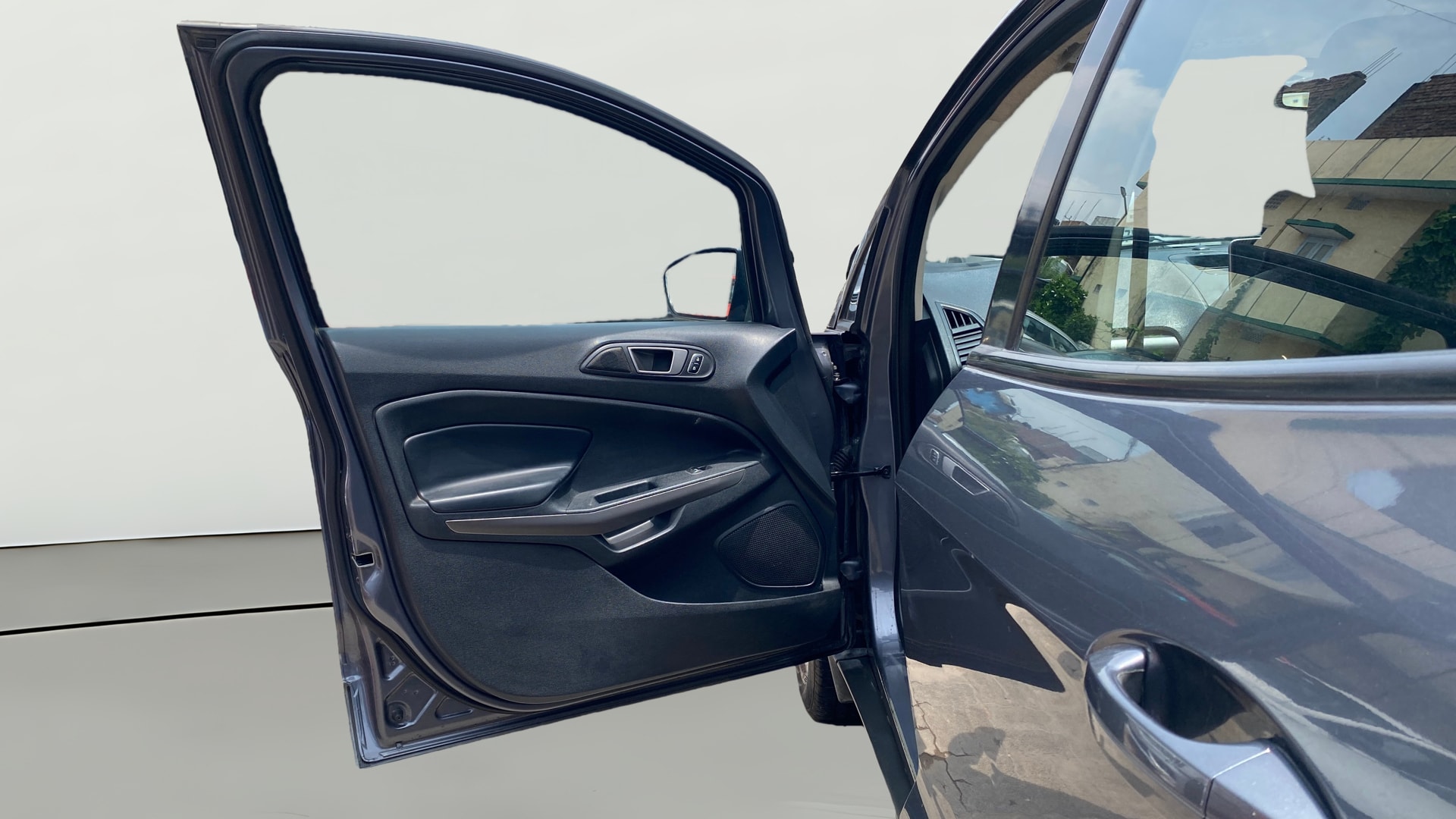 View 2019 Ford EcoSport 1.5 TDCi Diesel Ambiente BS IV Image 31 Used 2019 Ford EcoSport 1.5 TDCi Diesel Ambiente BS IV Image 31