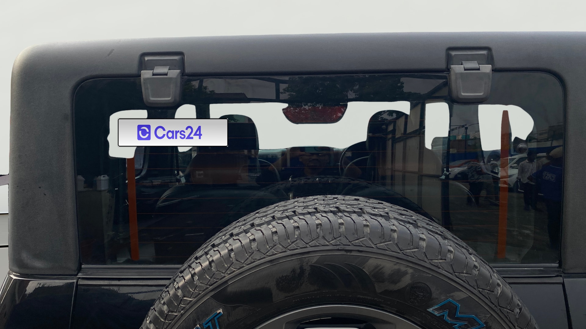 View 2022 Mahindra Thar AX Standard Manual Soft Top 6 Seater Image 5 Used 2022 Mahindra Thar AX Standard Manual Soft Top 6 Seater Image 5