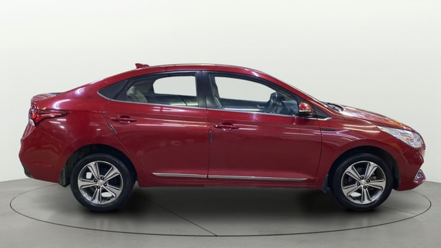 View Hyundai Verna Image 29 Used Hyundai Verna Image 29