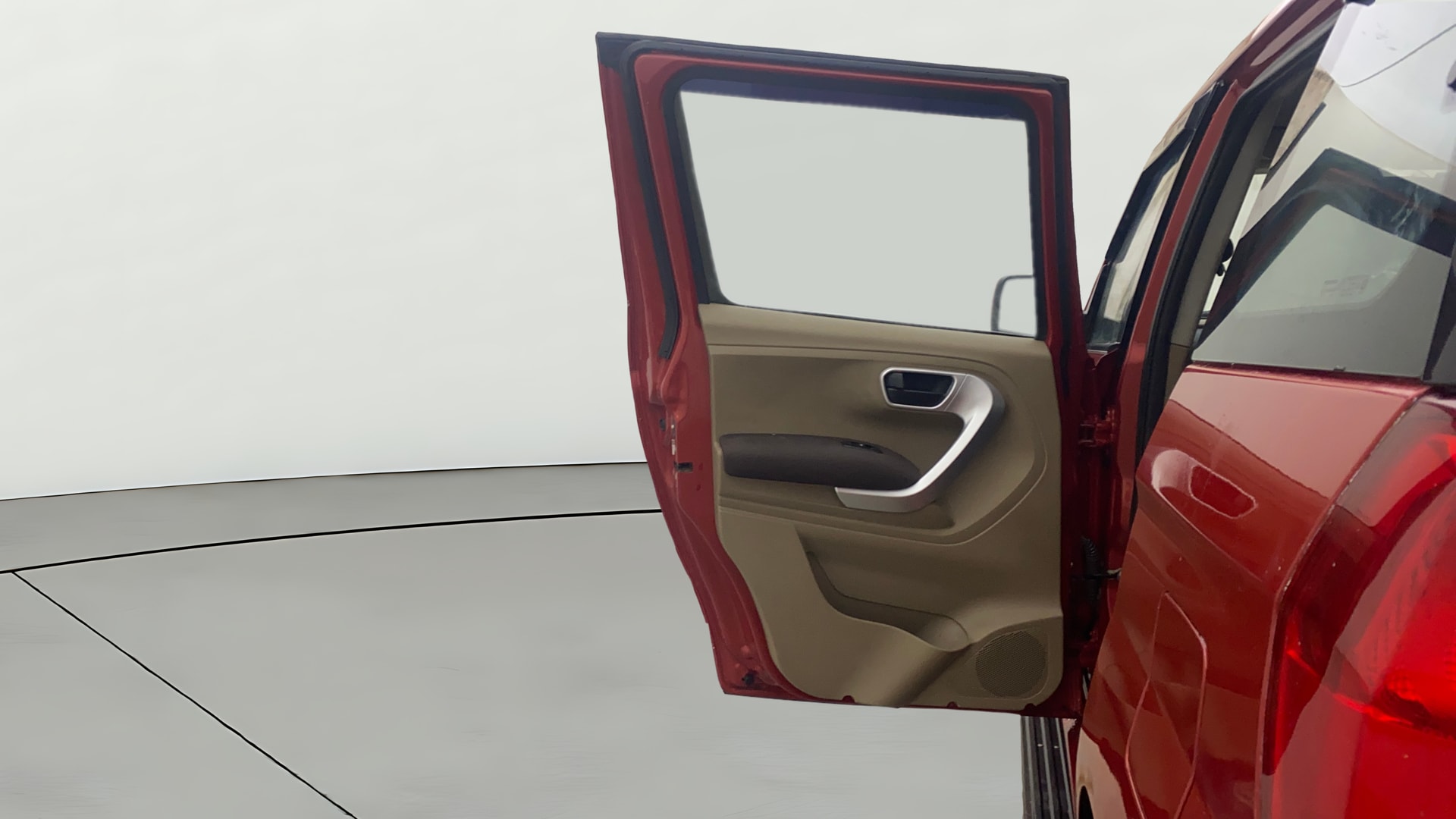 Used 2017 Mahindra TUV300 Used 2017 Mahindra TUV300