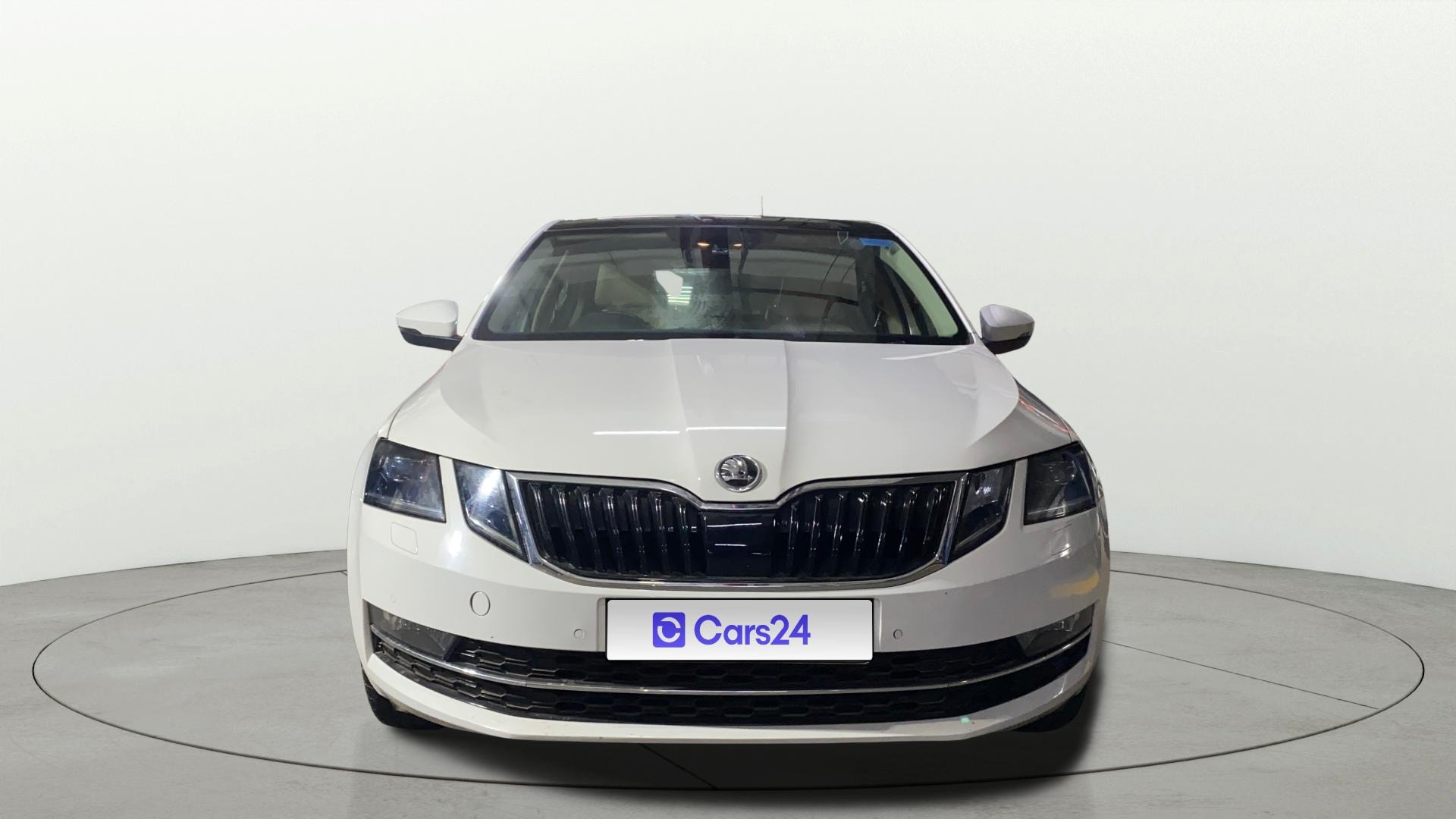View 2020 Skoda Octavia 1.8 Style Plus TSI AT Image 1 Used 2020 Skoda Octavia 1.8 Style Plus TSI AT Image 1