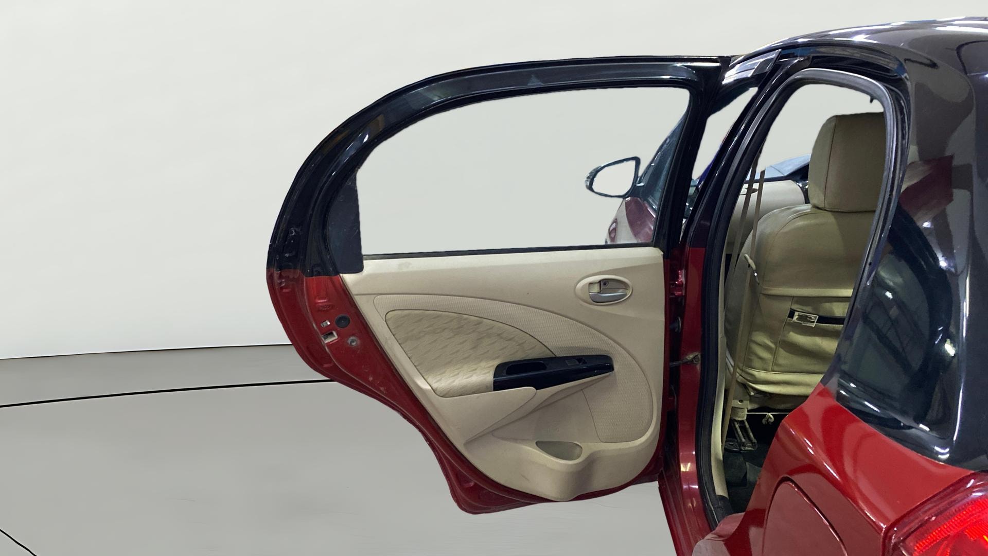 View 2019 Toyota Etios Liva V Image 22 Used 2019 Toyota Etios Liva V Image 22