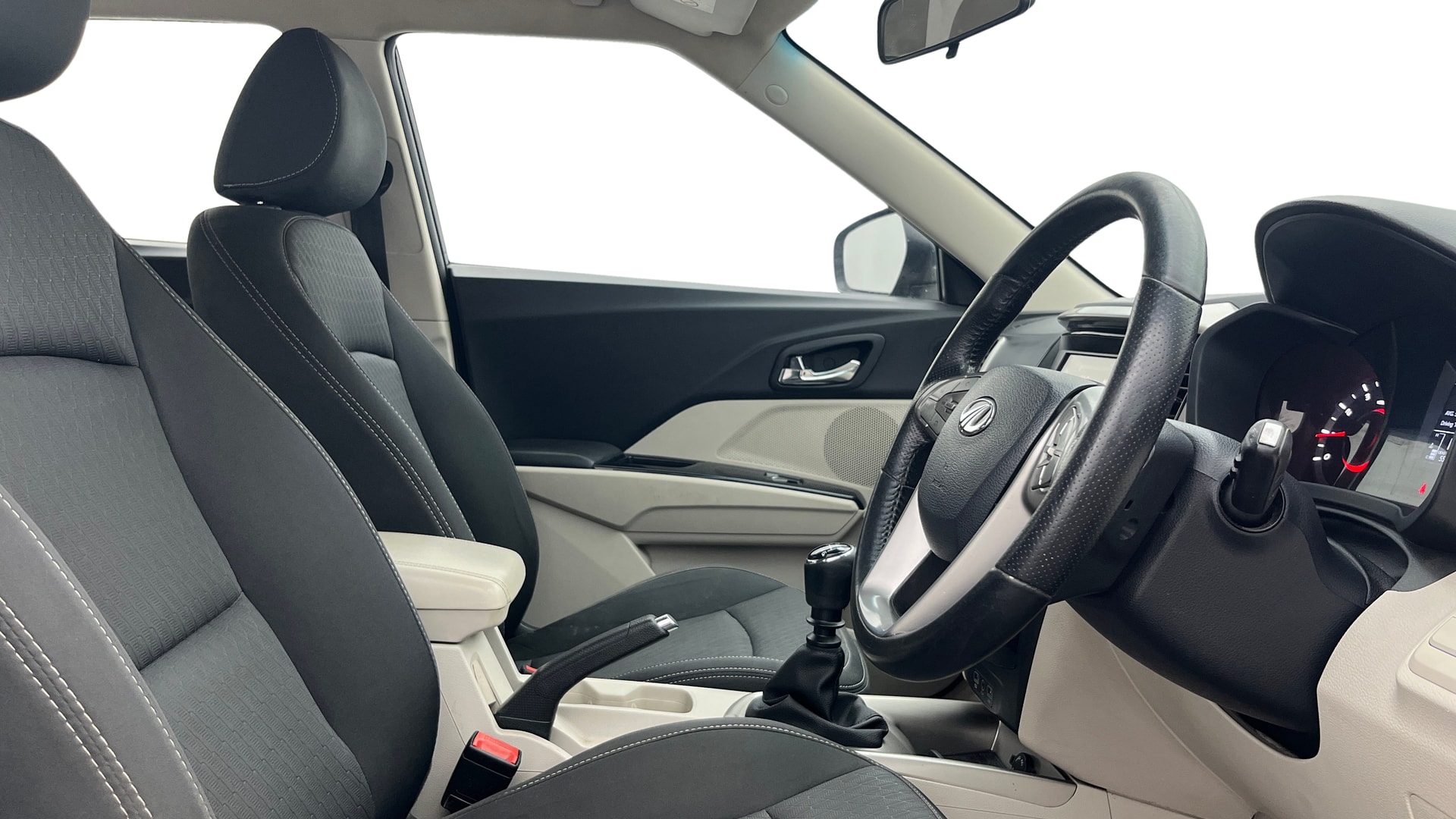 Used 2019 Mahindra XUV300 Used 2019 Mahindra XUV300