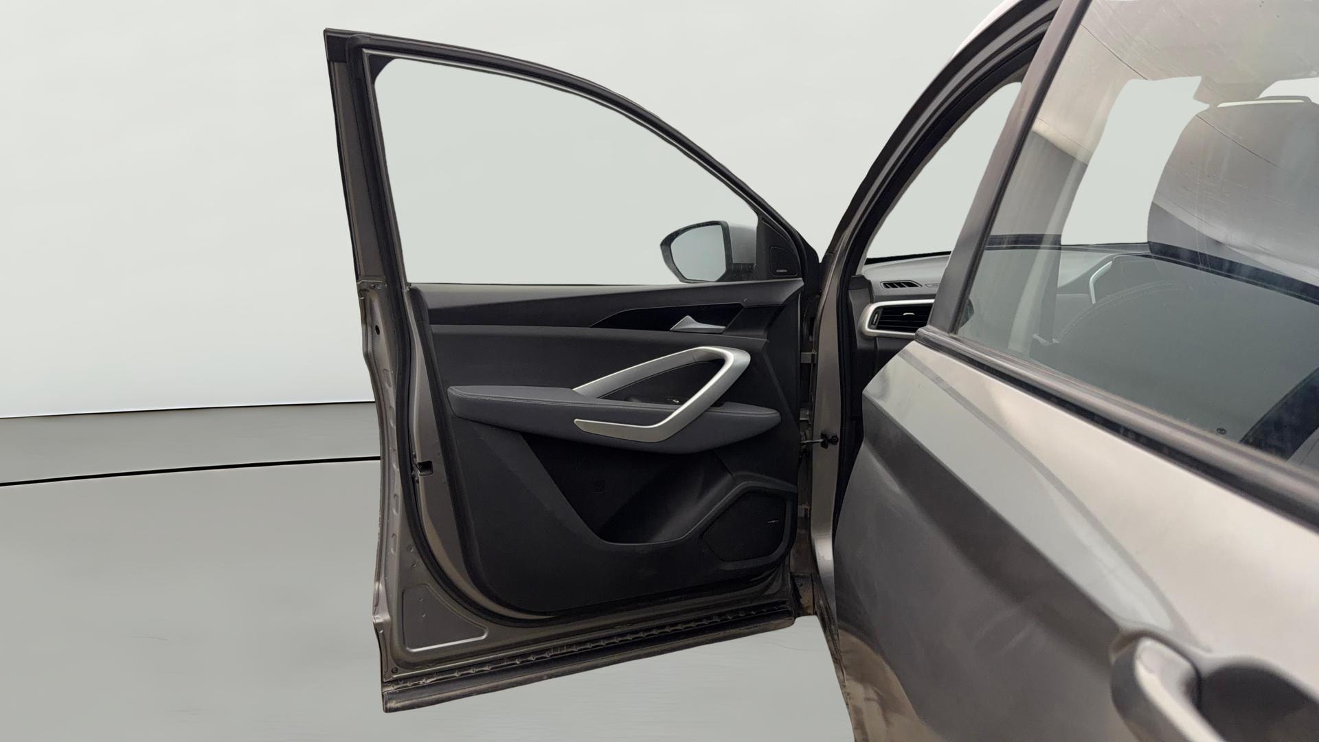 View 2021 MG Hector Shine Petrol Image 32 Used 2021 MG Hector Shine Petrol Image 32