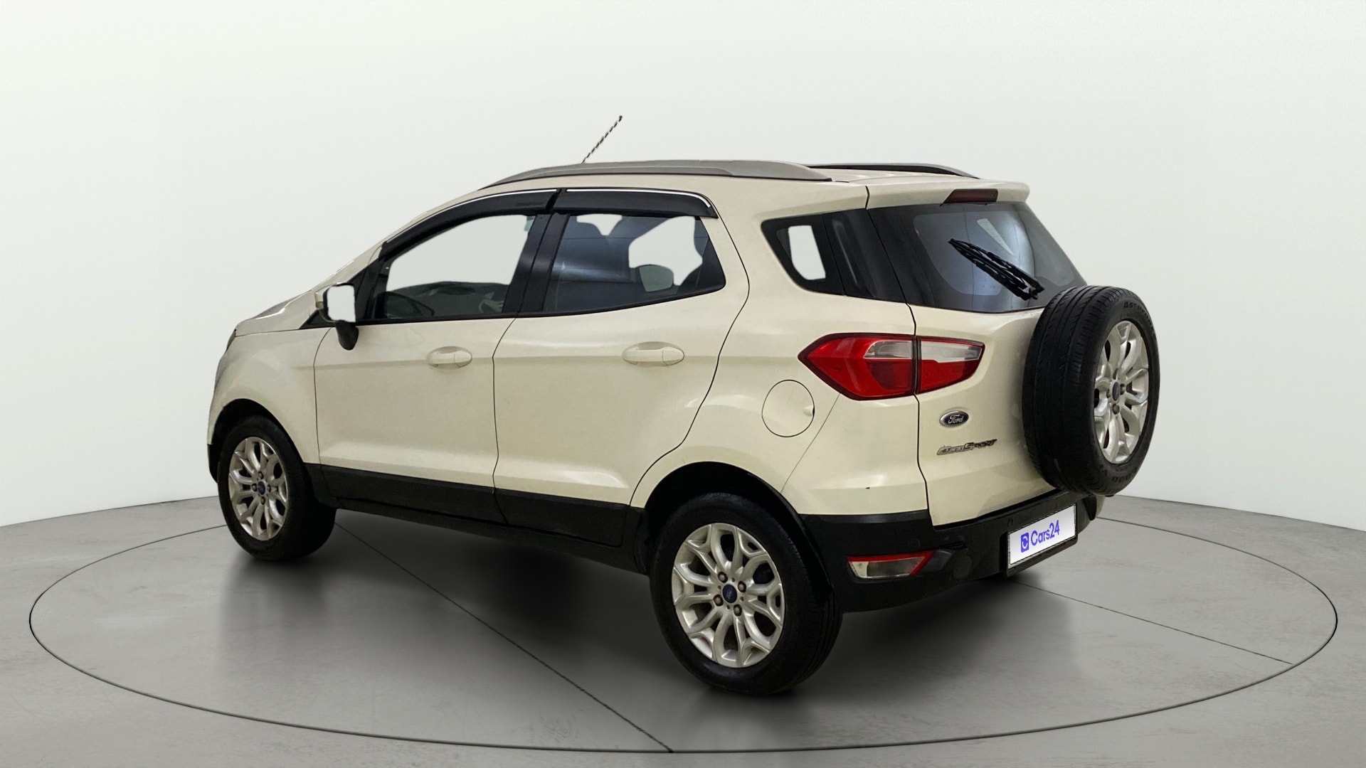 View 2015 Ford EcoSport 1.5 TDCi Diesel Ambiente BS IV Image 2 Used 2015 Ford EcoSport 1.5 TDCi Diesel Ambiente BS IV Image 2