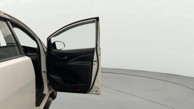 View Toyota Innova Crysta Image 46 Used Toyota Innova Crysta Image 46