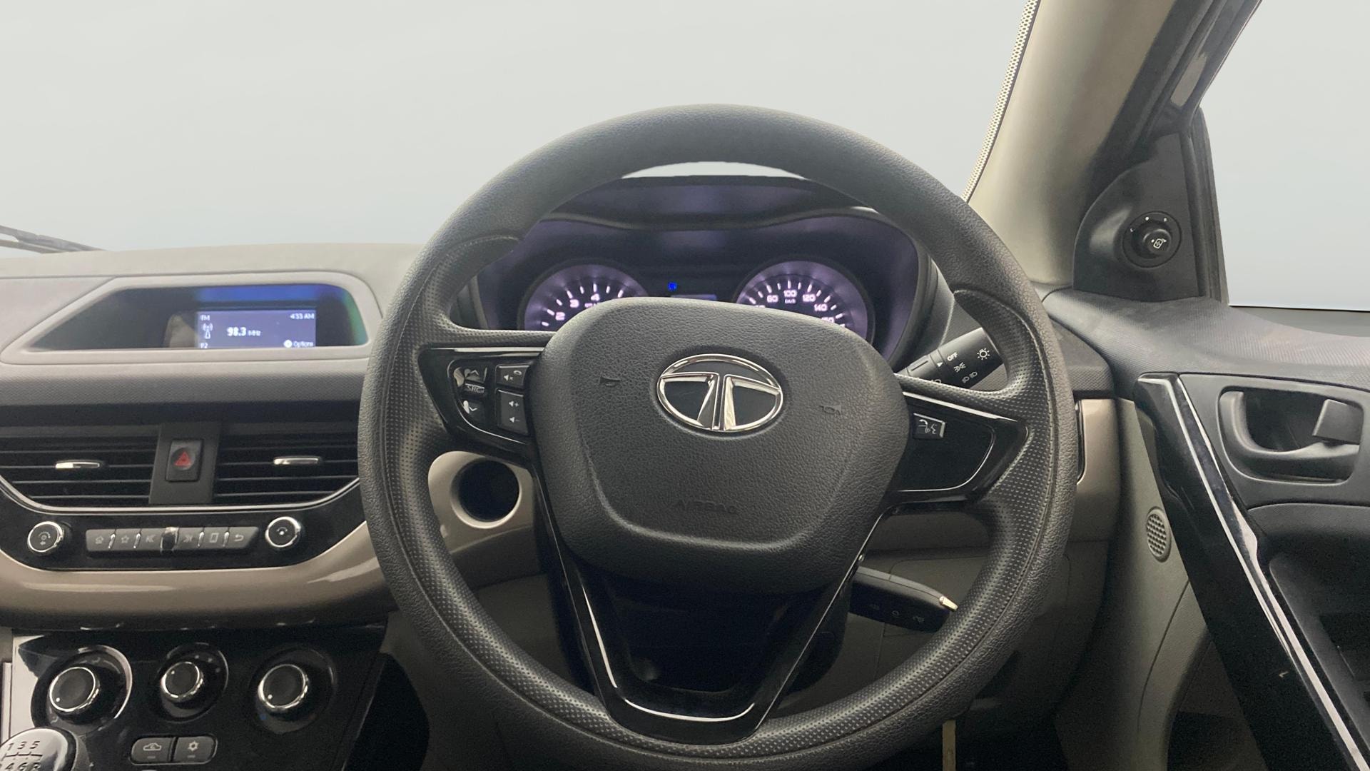 View 2020 Tata Nexon Revotron XM Image 20 Used 2020 Tata Nexon Revotron XM Image 20