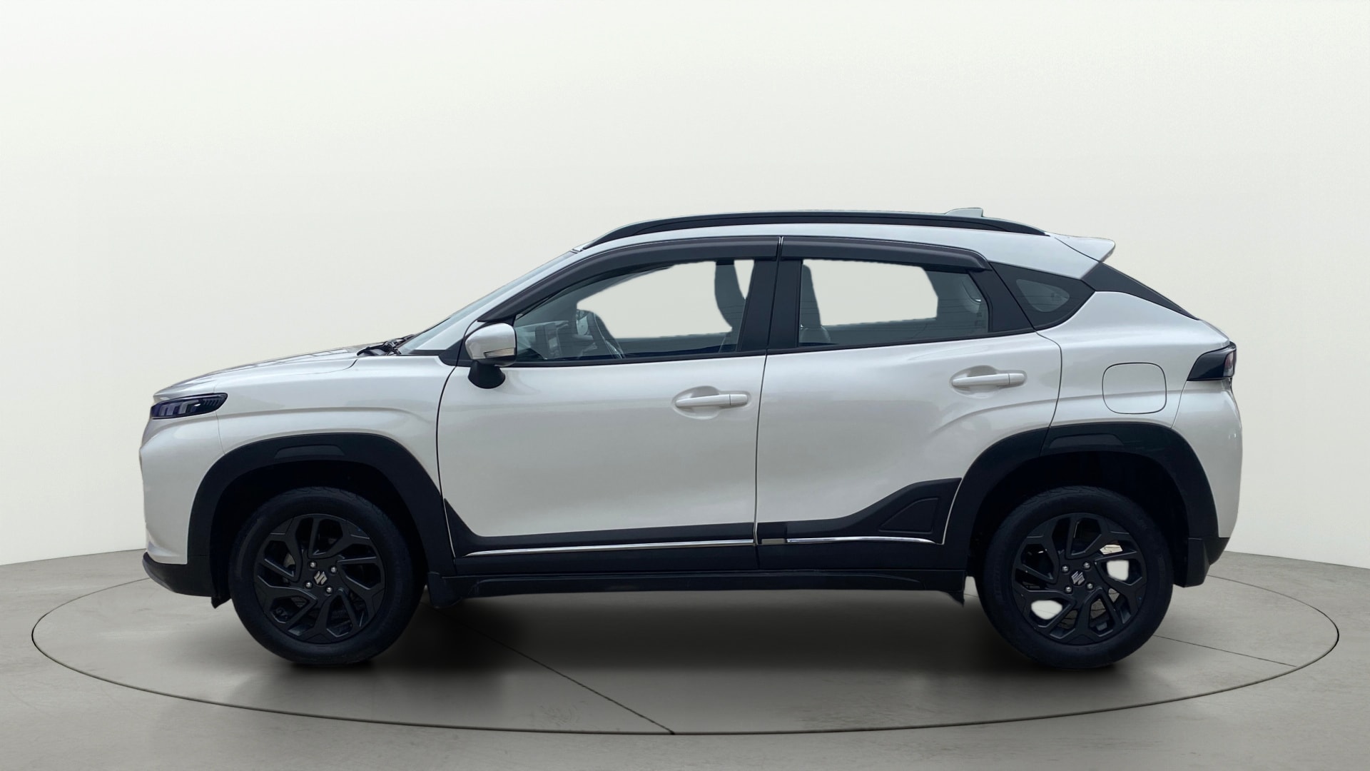 View 2024 Maruti Suzuki 1000 Base Variant Image 28 Used 2024 Maruti Suzuki 1000 Base Variant Image 28