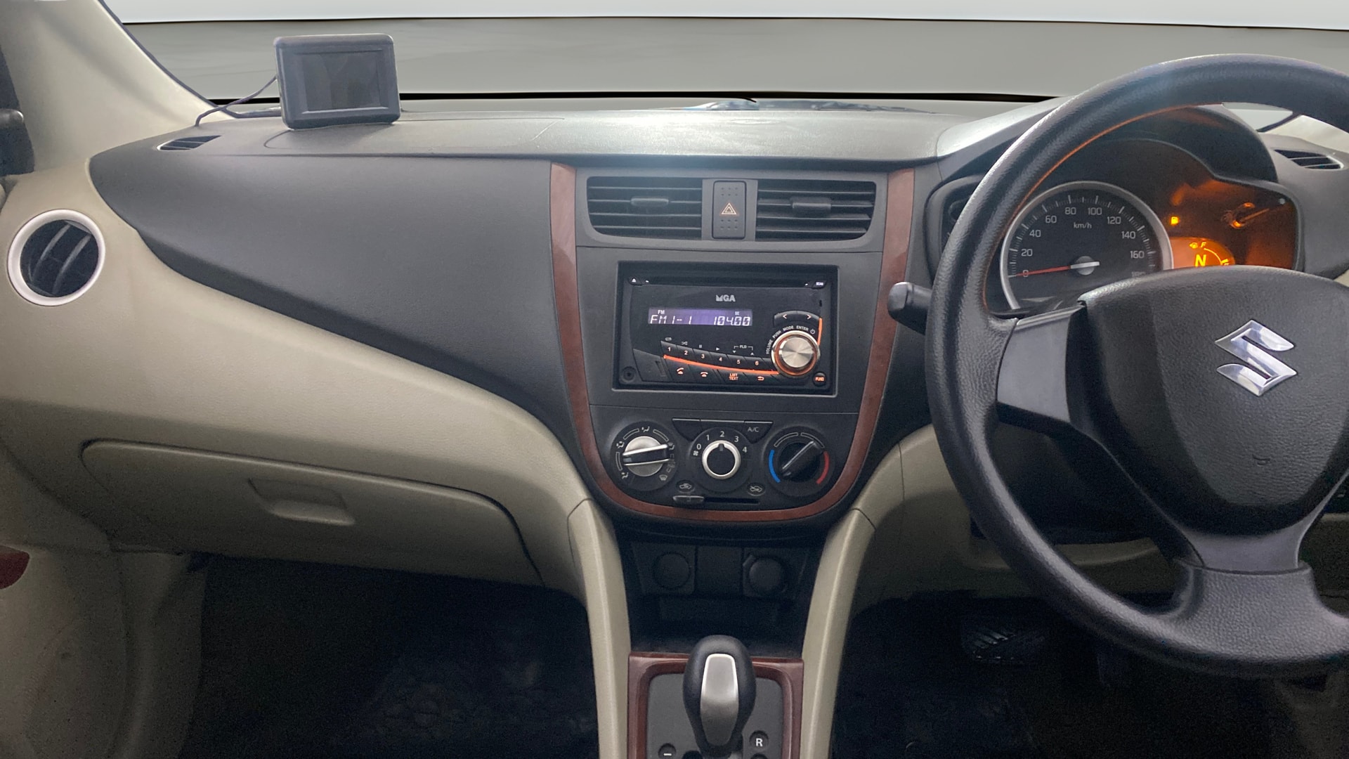 View 2016 Maruti Suzuki 1000 Base Variant Image 17 Used 2016 Maruti Suzuki 1000 Base Variant Image 17
