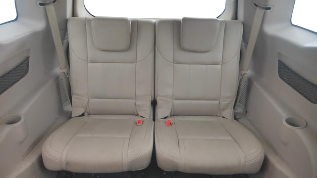 View Mahindra XUV500 Image 10 Used Mahindra XUV500 Image 10