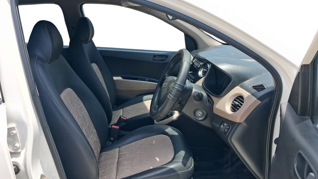 View Hyundai Grand i10 Image 25 Used Hyundai Grand i10 Image 25