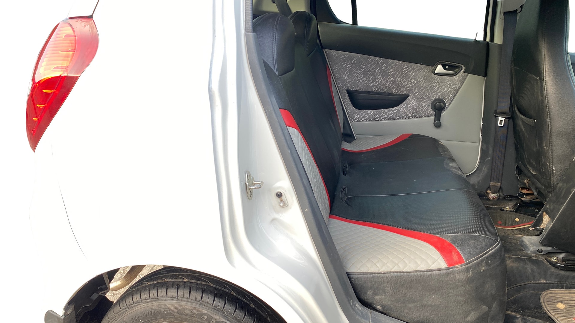 View 2018 Maruti Suzuki Alto 800 LX Image 34 Used 2018 Maruti Suzuki Alto 800 LX Image 34