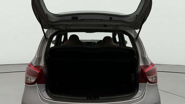 View Hyundai Grand i10 Image 37 Used Hyundai Grand i10 Image 37