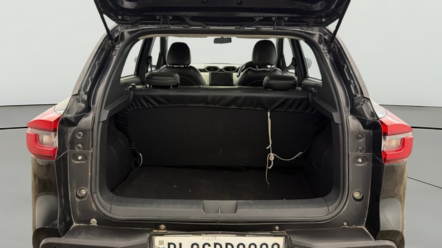 View Nissan Magnite Image 36 Used Nissan Magnite Image 36