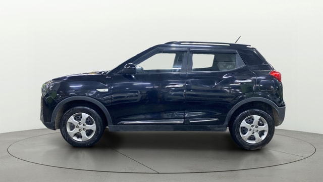 View Mahindra XUV300 Image 27 Used Mahindra XUV300 Image 27