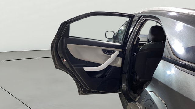 View Tata Nexon Image 14 Used Tata Nexon Image 14