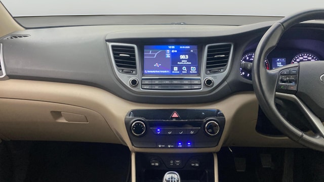 View Hyundai Tucson Image 17 Used Hyundai Tucson Image 17