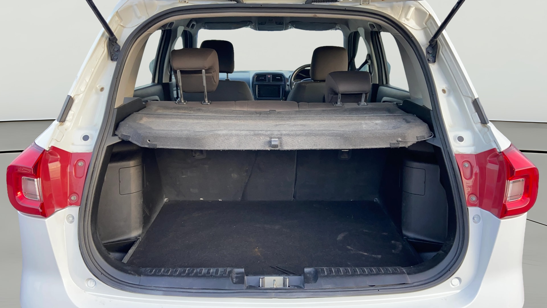 View 2021 Toyota Urban Cruiser High MT Image 39 Used 2021 Toyota Urban Cruiser High MT Image 39