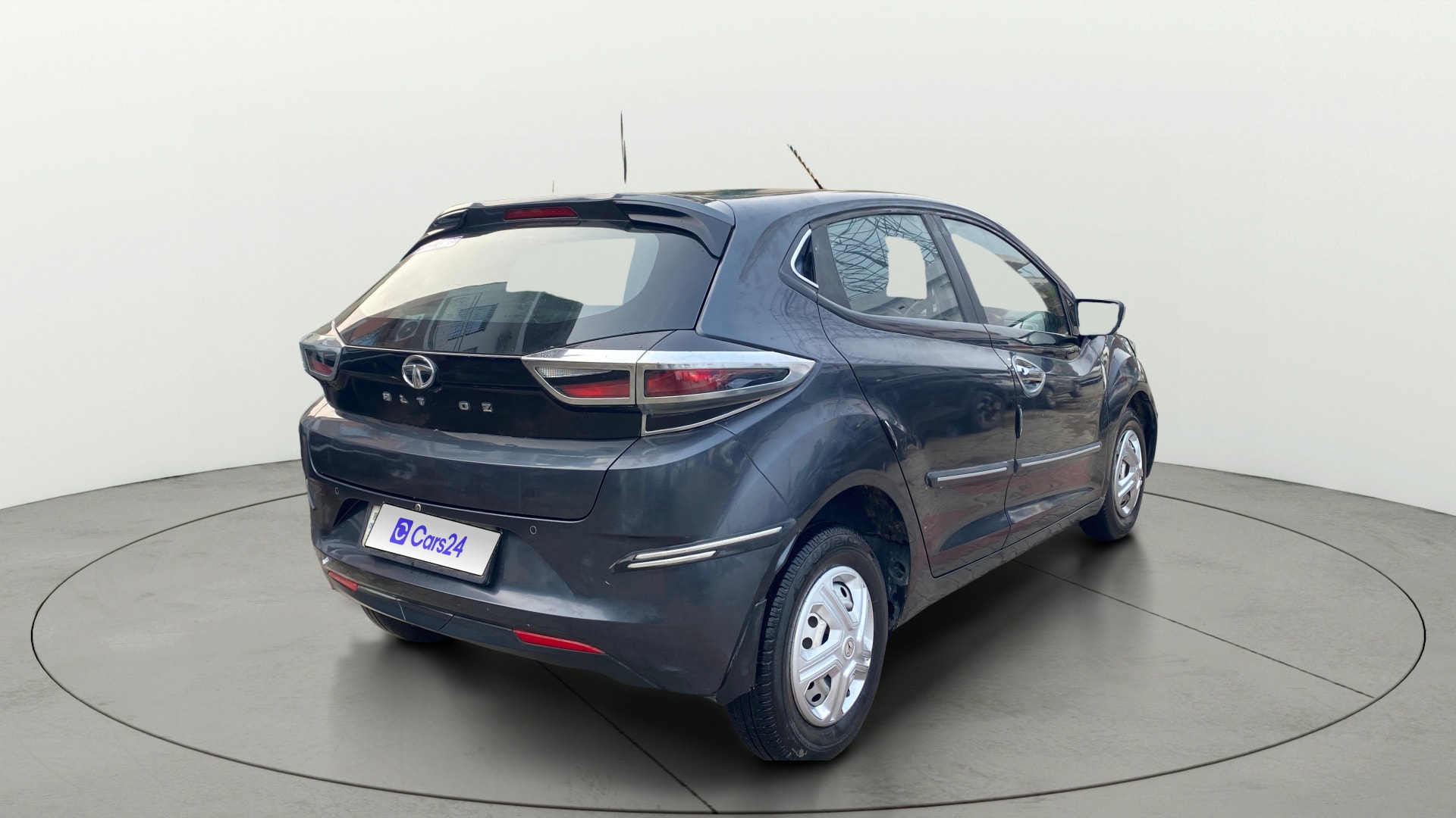 View 2020 Tata Altroz XE Petrol Image 41 Used 2020 Tata Altroz XE Petrol Image 41