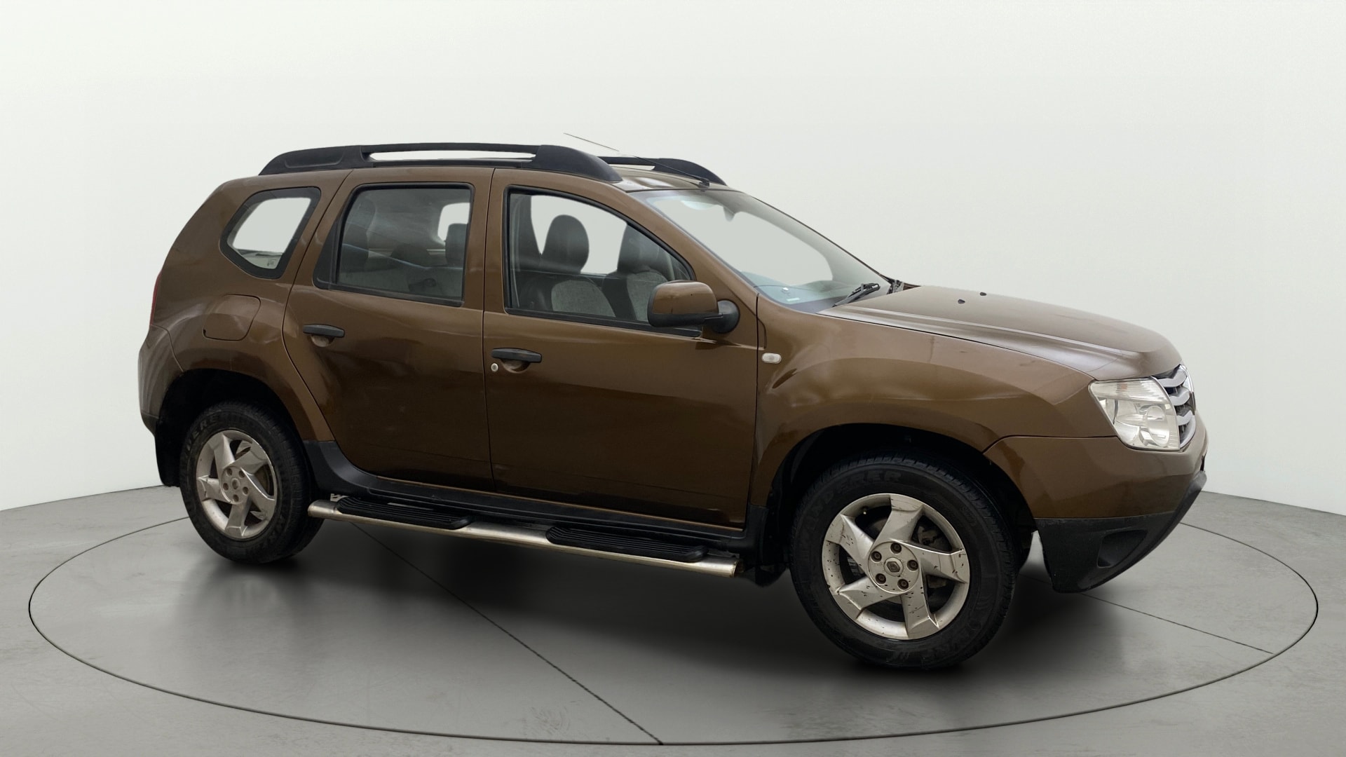 View 2014 Renault Duster Diesel 85PS STD Image 35 Used 2014 Renault Duster Diesel 85PS STD Image 35