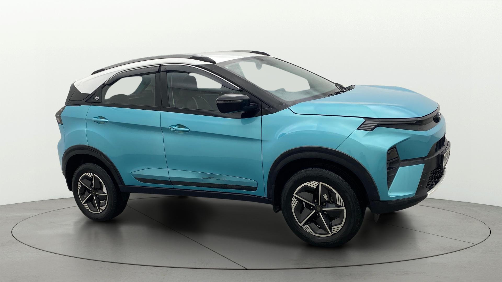 View 2023 Tata Nexon Revotron XE Image 21 Used 2023 Tata Nexon Revotron XE Image 21