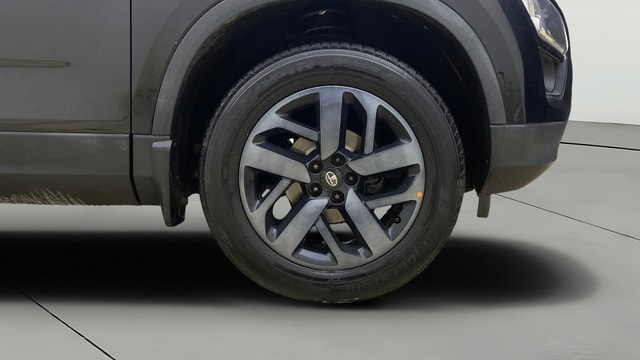 View Tata Harrier Image 45 Used Tata Harrier Image 45
