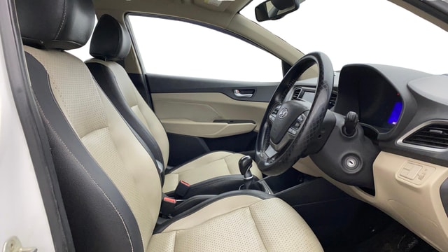 View Hyundai Verna Image 27 Used Hyundai Verna Image 27