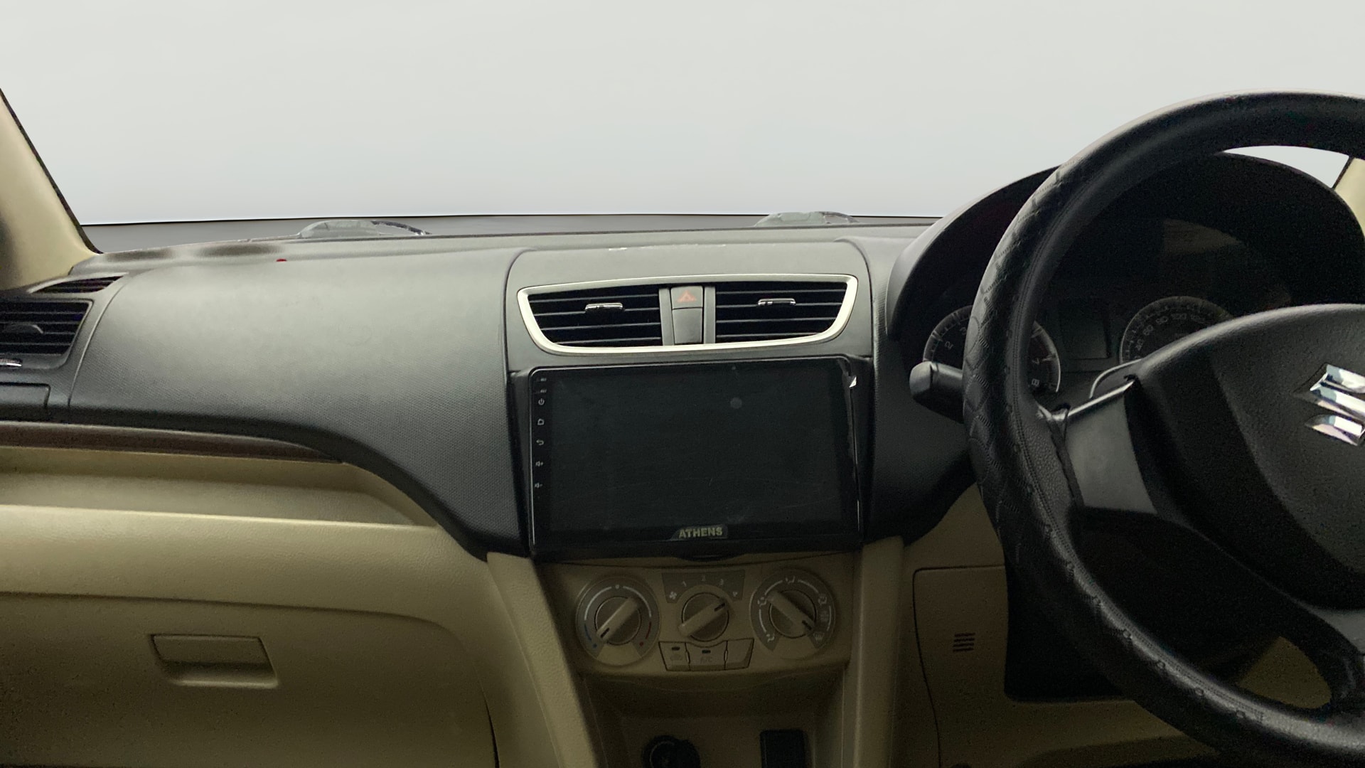 View 2017 Maruti Suzuki 1000 Base Variant Image 17 Used 2017 Maruti Suzuki 1000 Base Variant Image 17