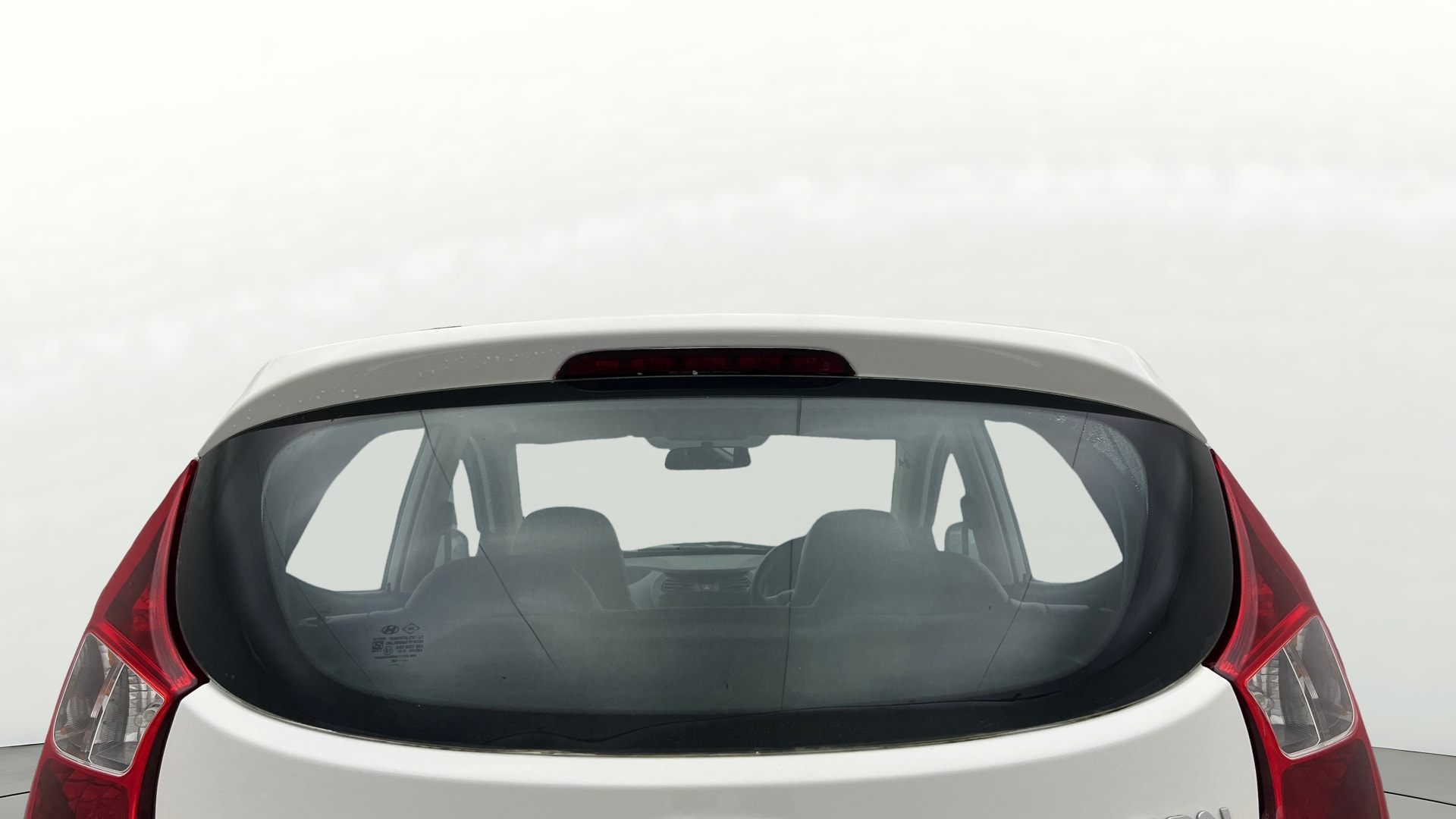 View 2013 Hyundai EON Magna Plus Image 4 Used 2013 Hyundai EON Magna Plus Image 4