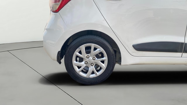 View Hyundai Grand i10 Image 23 Used Hyundai Grand i10 Image 23