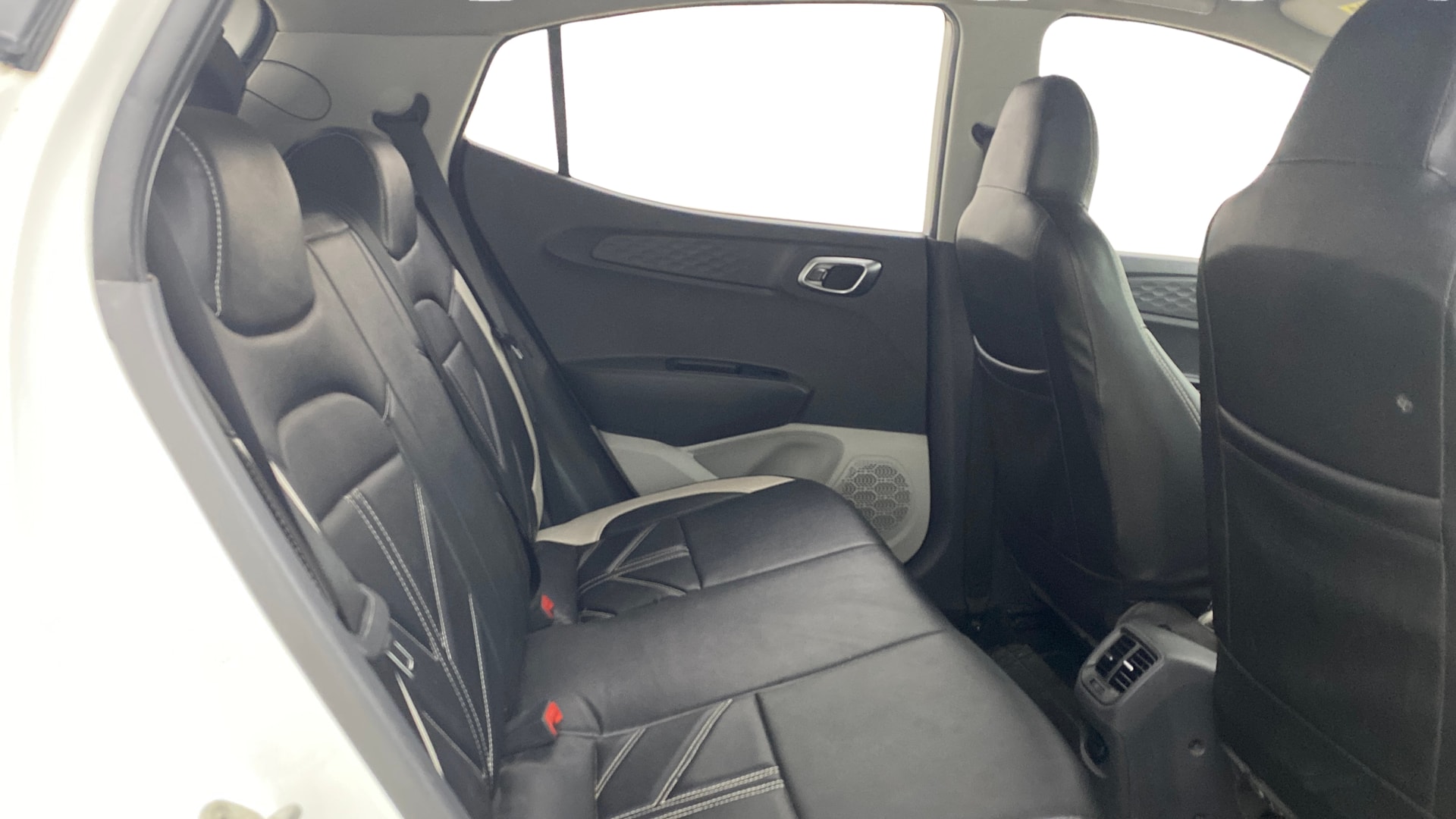 View 2022 Hyundai Grand i10 Nios Sportz Petrol Image 29 Used 2022 Hyundai Grand i10 Nios Sportz Petrol Image 29