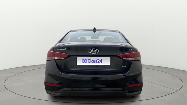 View Hyundai Verna Image 42 Used Hyundai Verna Image 42
