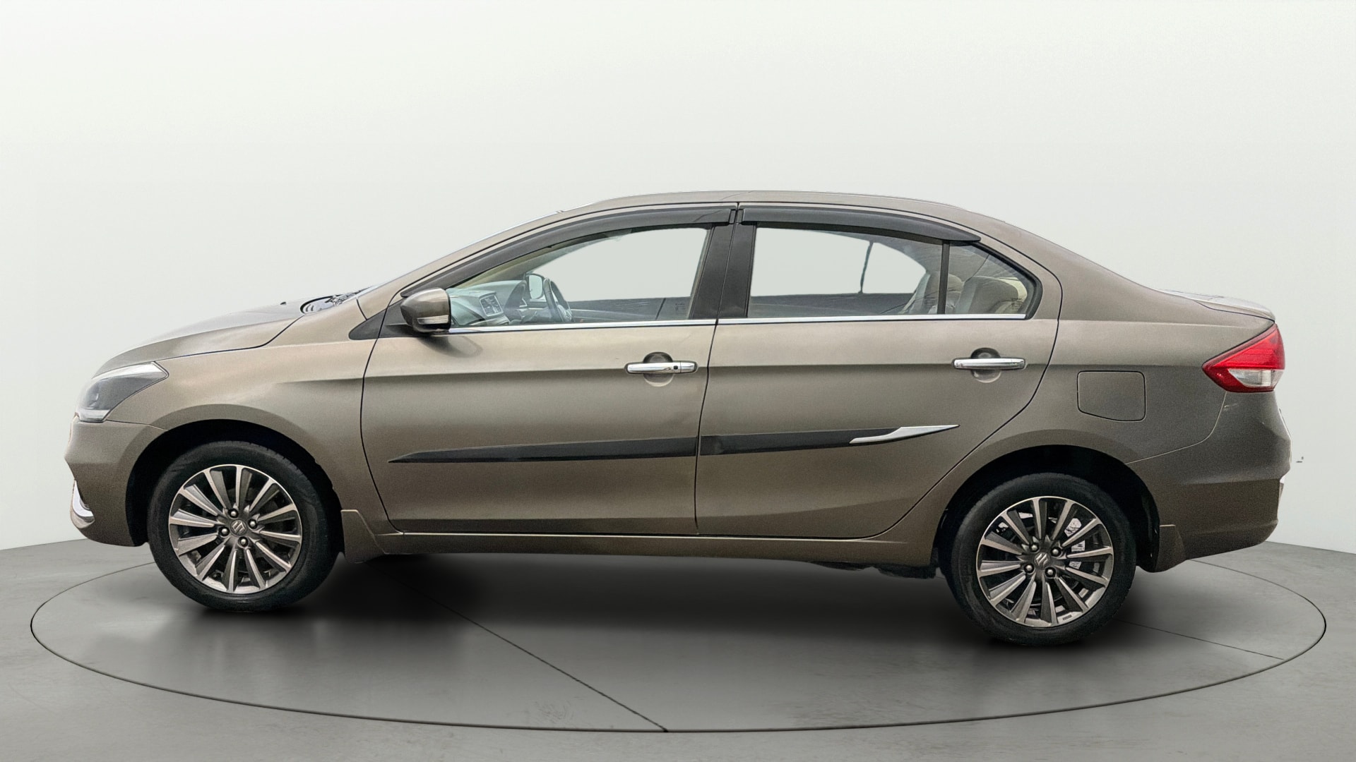 View 2019 Maruti Suzuki 1000 Base Variant Image 6 Used 2019 Maruti Suzuki 1000 Base Variant Image 6