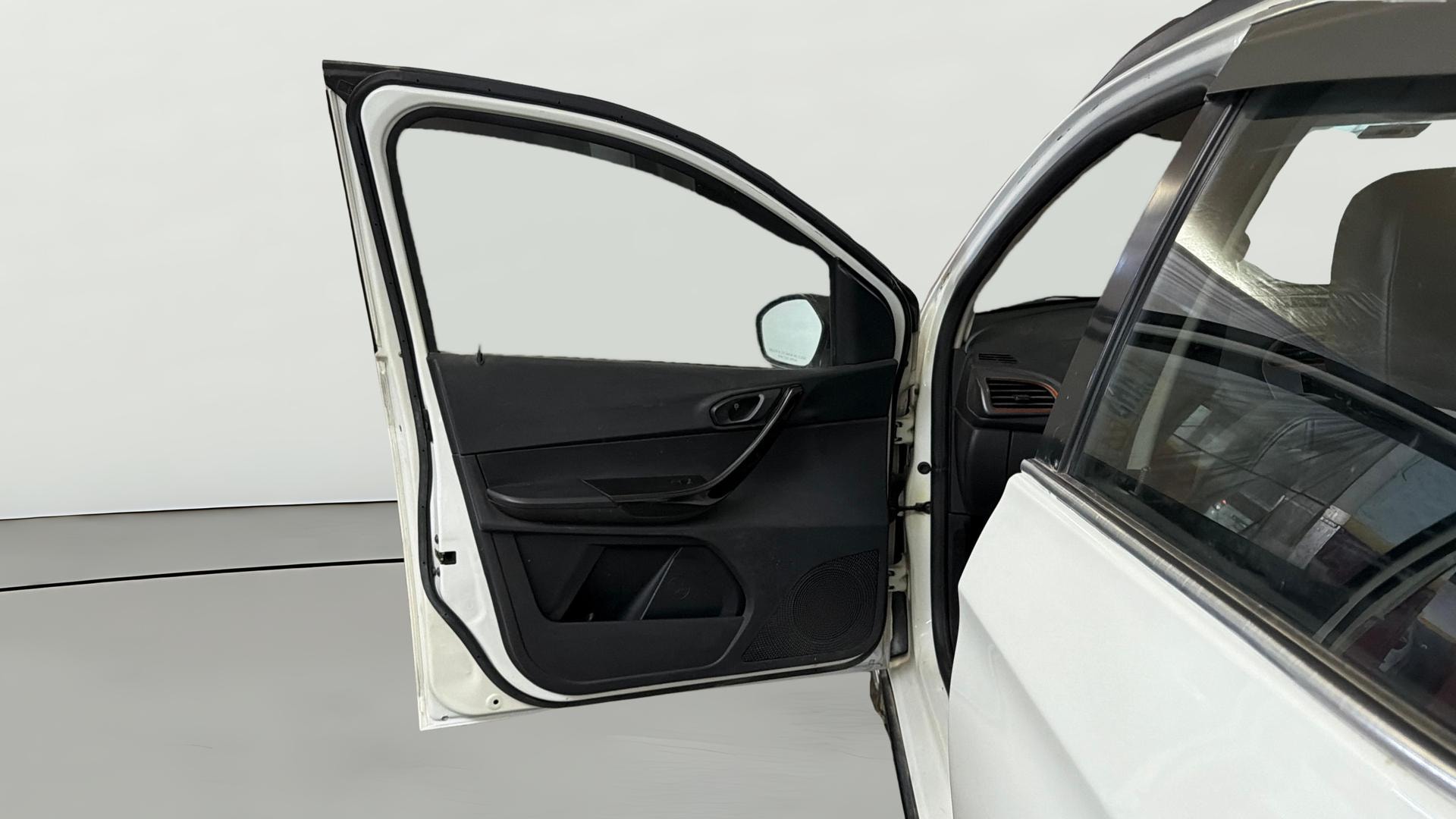 Used 2019 Tata Tiago NRG Used 2019 Tata Tiago NRG