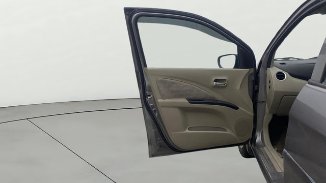 View Maruti Suzuki 1000 Image 30 Used Maruti Suzuki 1000 Image 30