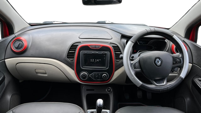 View Renault Captur Image 16 Used Renault Captur Image 16