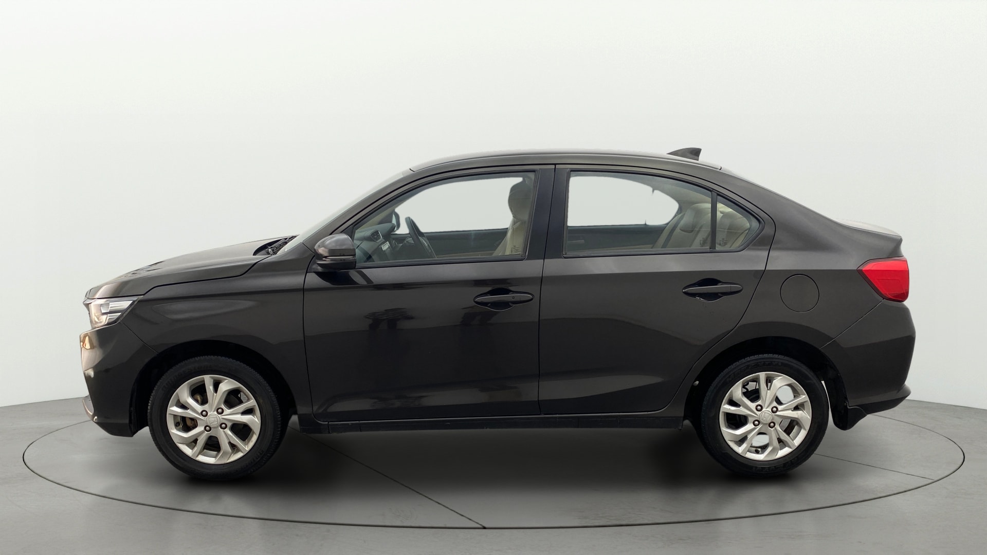 View 2018 Honda Amaze E MT Petrol BS IV Image 6 Used 2018 Honda Amaze E MT Petrol BS IV Image 6