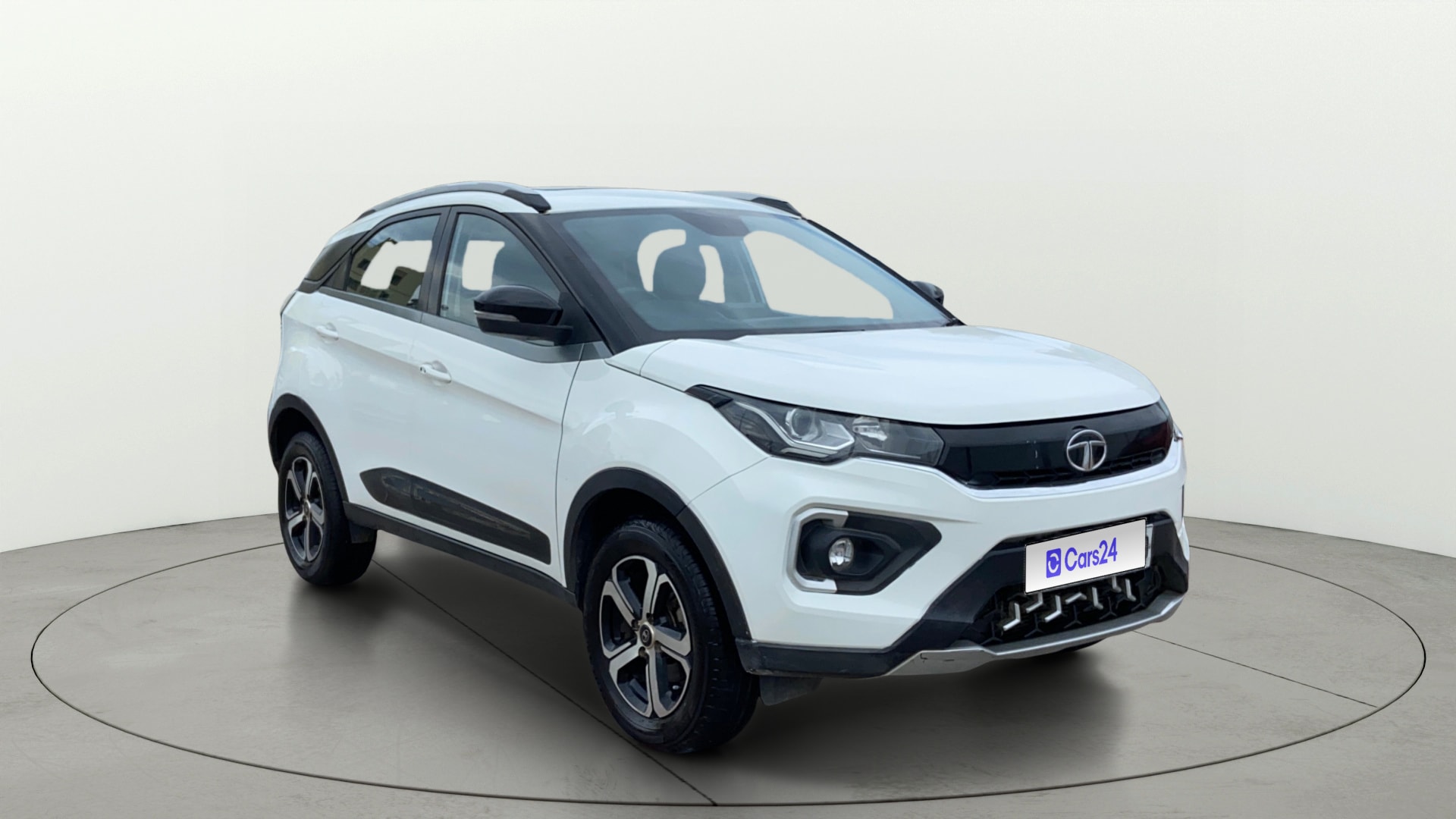 View 2022 Tata Nexon Revotron XE Image 22 Used 2022 Tata Nexon Revotron XE Image 22