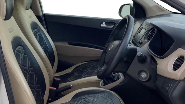 View Hyundai Xcent Image 25 Used Hyundai Xcent Image 25