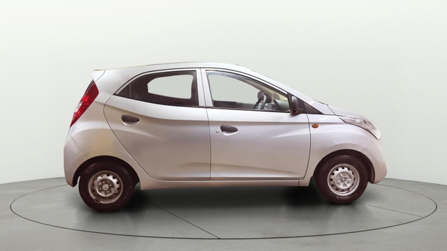 View Hyundai EON Image 8 Used Hyundai EON Image 8