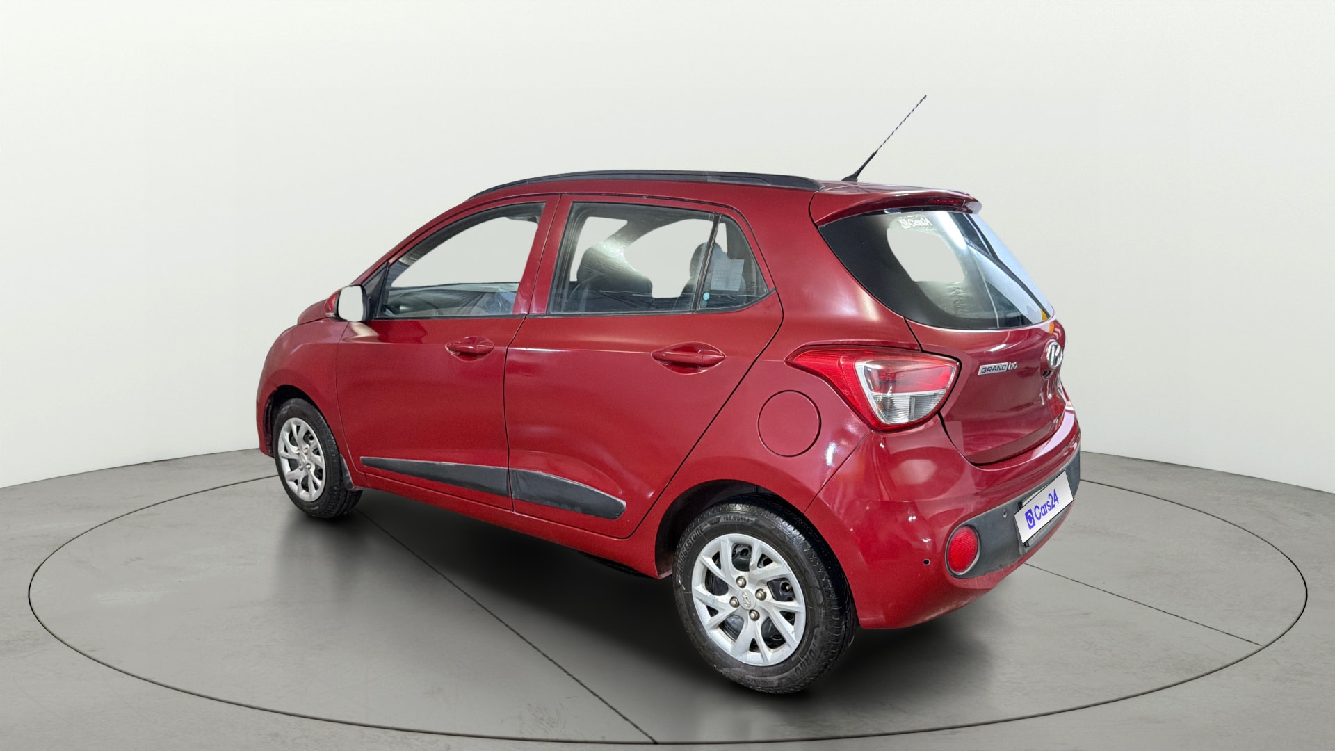 View 2018 Hyundai Grand i10 Sportz 1.2 Kappa Image 2 Used 2018 Hyundai Grand i10 Sportz 1.2 Kappa Image 2