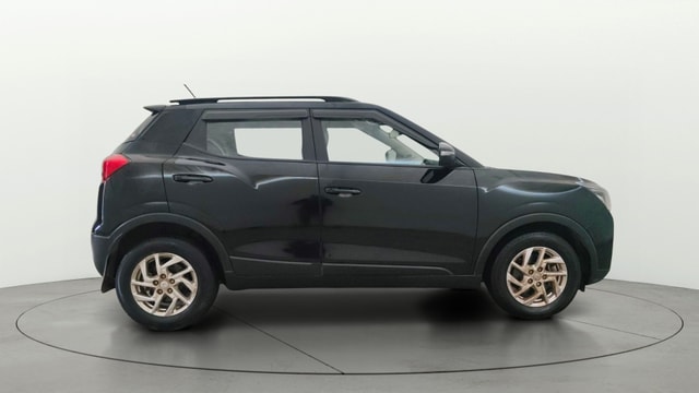 View Mahindra XUV300 Image 9 Used Mahindra XUV300 Image 9