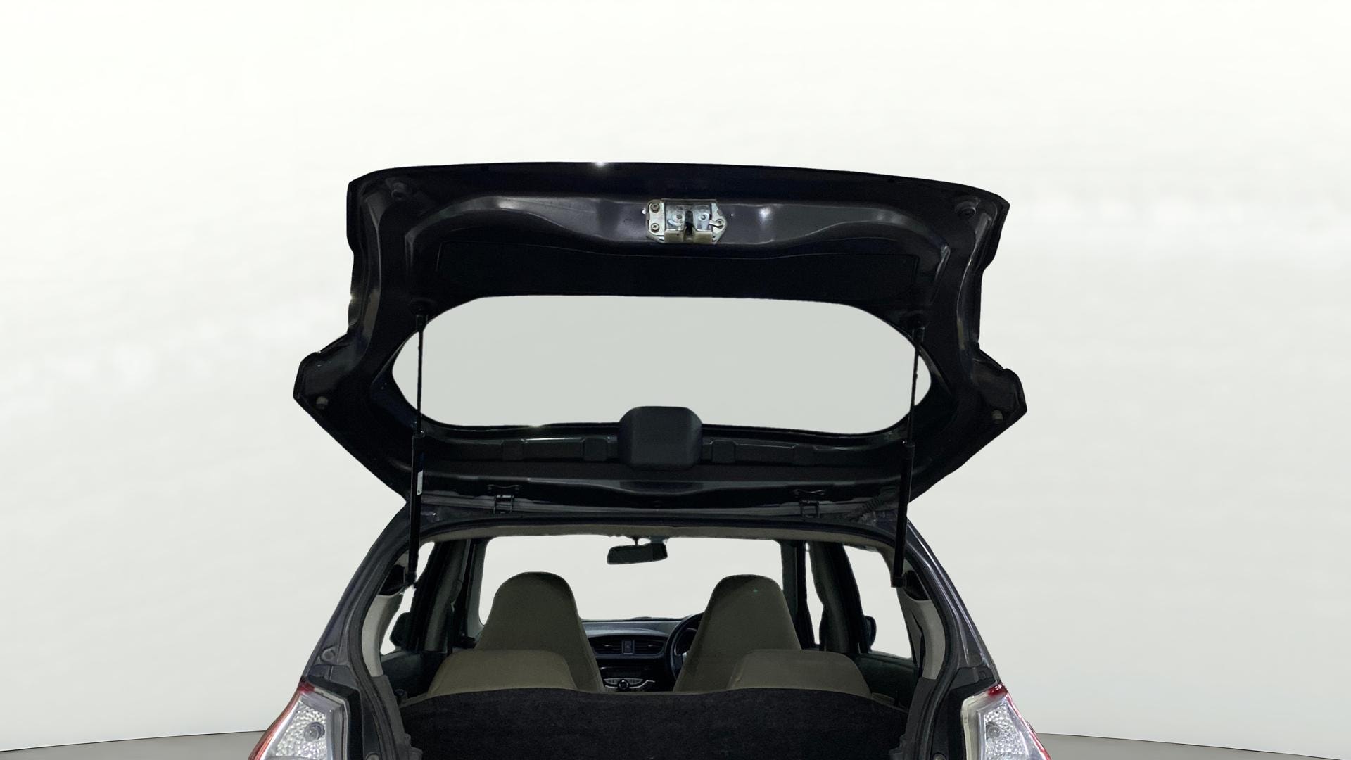 View 2015 Maruti Suzuki Alto K10 LX Image 29 Used 2015 Maruti Suzuki Alto K10 LX Image 29