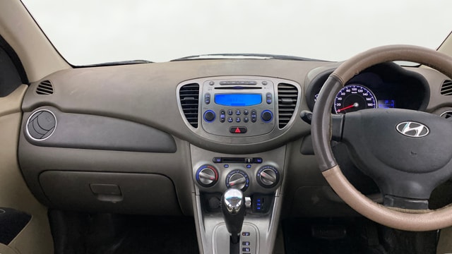 View Hyundai i10 Image 17 Used Hyundai i10 Image 17