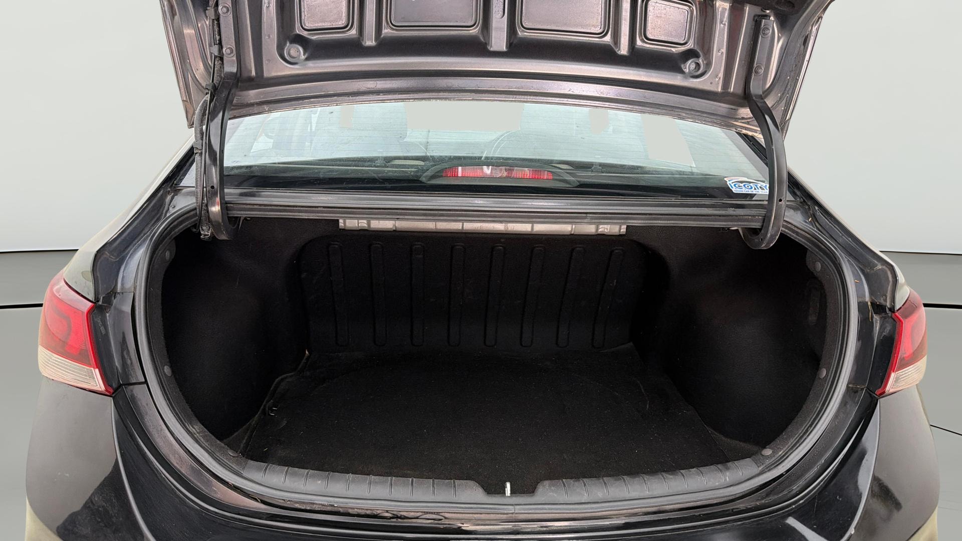Used 2018 Hyundai Verna Used 2018 Hyundai Verna