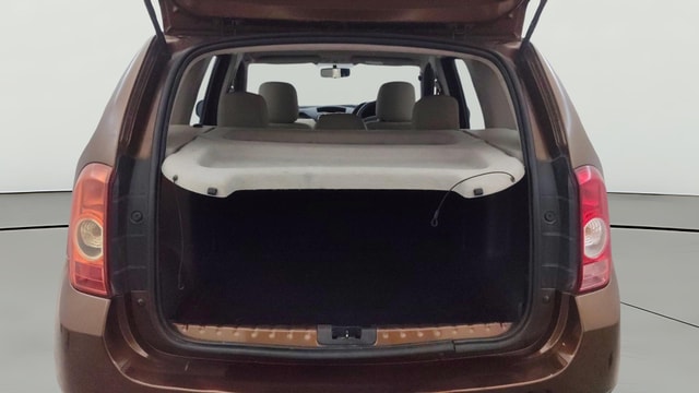 View Renault Duster Image 37 Used Renault Duster Image 37